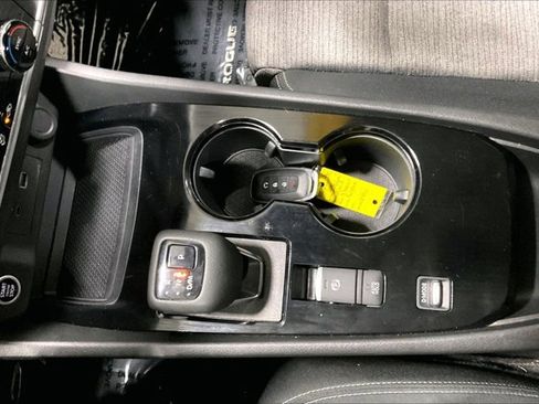 Used 2023 Nissan Rogue SV FWD image 41