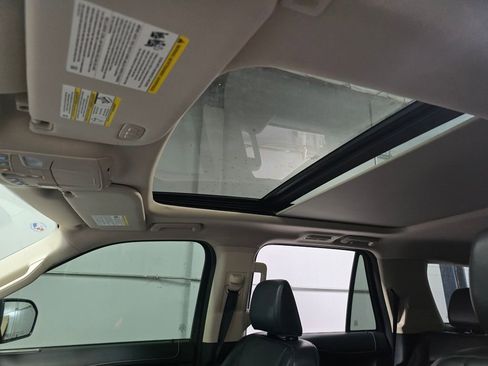 Used 2024 Ford Expedition XLT image 14