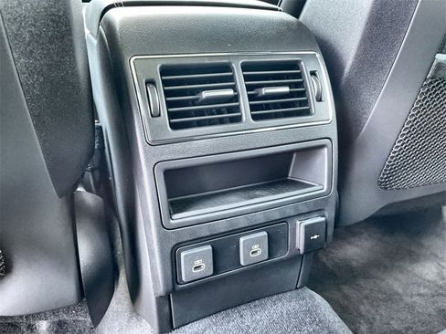 Used 2025 Jaguar F-PACE R-Dynamic S image 16