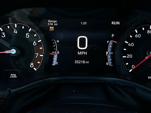 Used 2025 Jeep Compass Trailhawk image 39