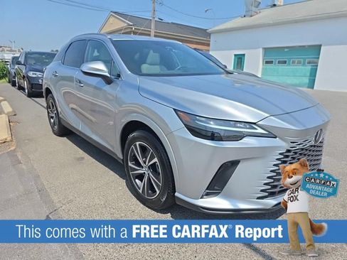 Used 2024 Lexus RX 350 Premium w/ Accessory Package AWD/4WD image 2