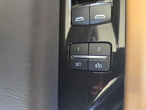 Certified 2023 Cadillac Escalade Premium Luxury image 20