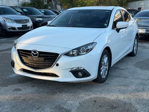 Used 2016 MAZDA MAZDA3 i Touring w/ Popular Equipment Package FWD image 3