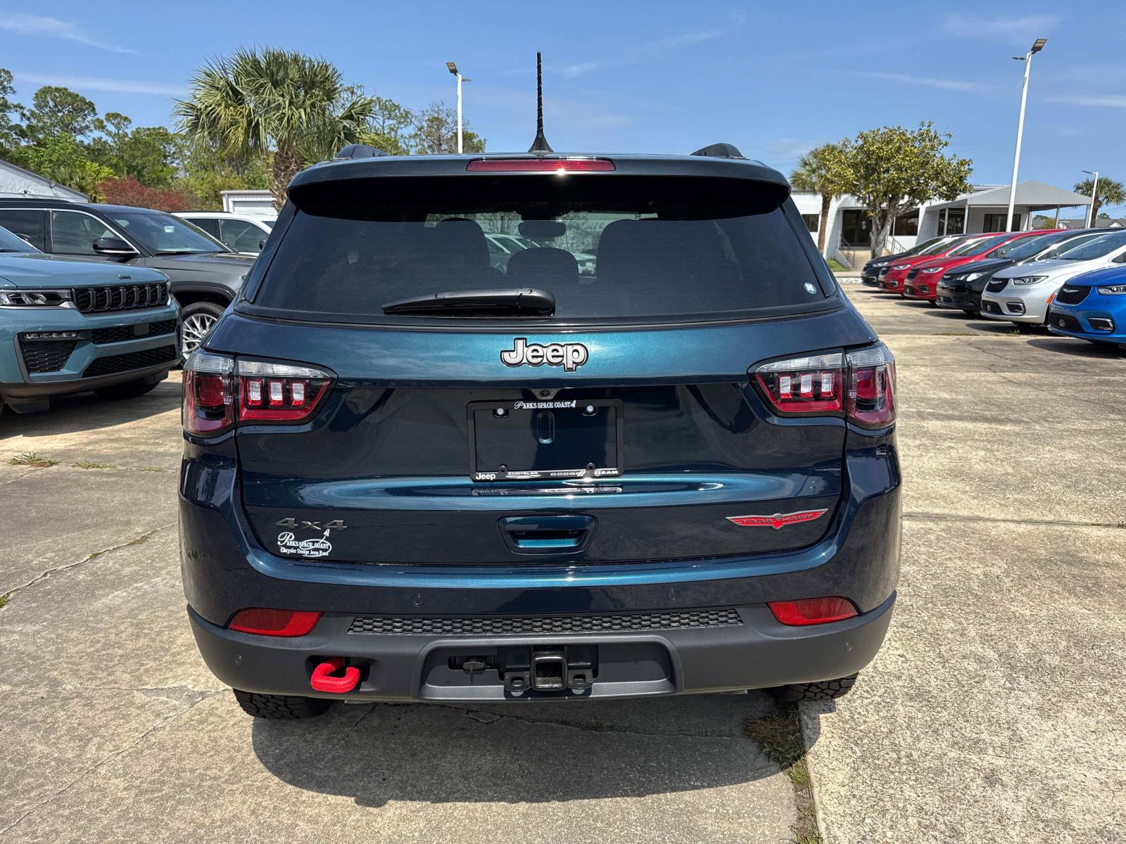 New 2026 Jeep Compass Trailhawk w/ Trailer Tow Group AWD/4WD image 4