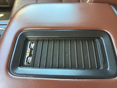 Used 2019 Chevrolet Silverado 2500 High Country AWD/4WD image 35