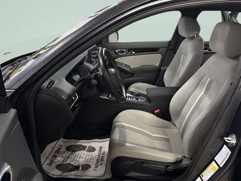 Used 2025 Honda Civic Sport image 8