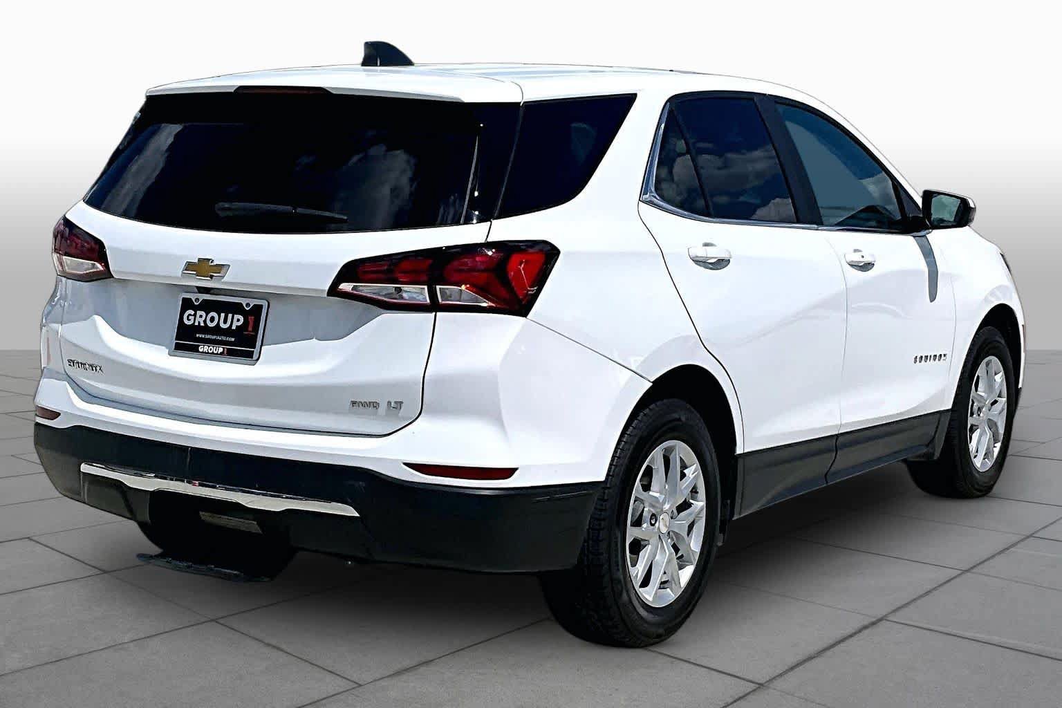 Used 2023 Chevrolet Equinox LT AWD/4WD image 23