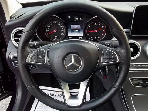 Used 2017 Mercedes-Benz C 300 4MATIC Sedan image 18