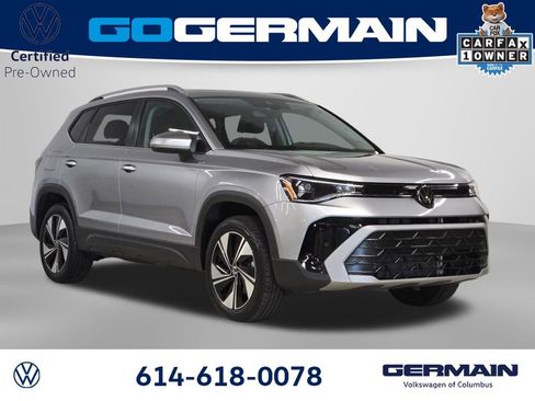 Certified 2025 Volkswagen Taos SE w/ Panoramic Sunroof Package AWD/4WD image 4