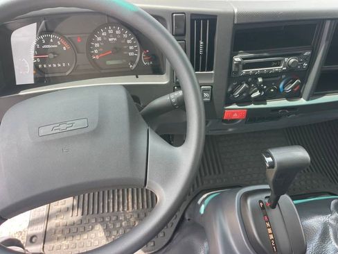 New 2024 Chevrolet Low Cab Forward image 11