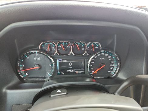 Used 2018 Chevrolet Silverado 1500 LTZ w/ Sport Package AWD/4WD image 15