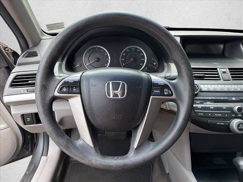 Used 2010 Honda Accord EX image 13
