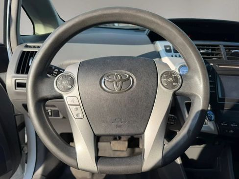 Used 2012 Toyota Prius V Three FWD image 20