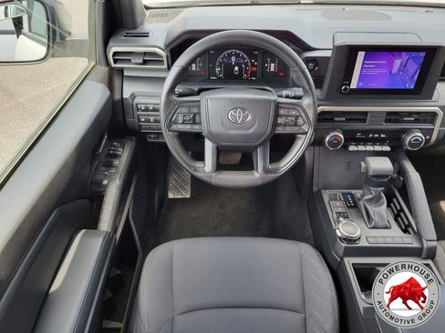 Used 2024 Toyota Tacoma SR AWD/4WD image 19
