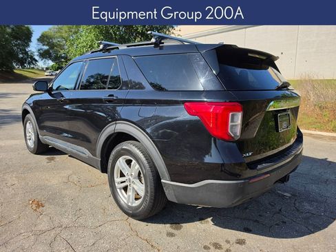 Used 2020 Ford Explorer XLT w/ Class III Trailer Tow Package AWD/4WD image 2
