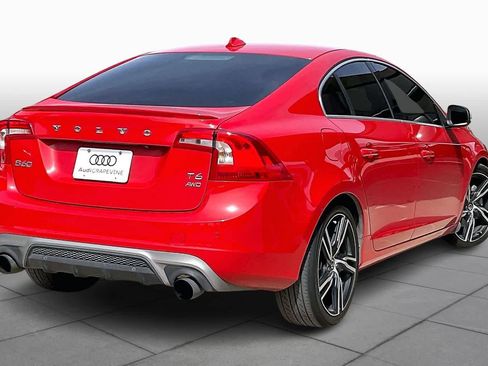 Used 2018 Volvo S60 T6 R-Design Platinum image 13