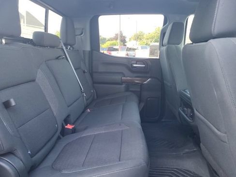Used 2021 Chevrolet Silverado 1500 LT Trail Boss w/ Convenience Package II AWD/4WD image 15