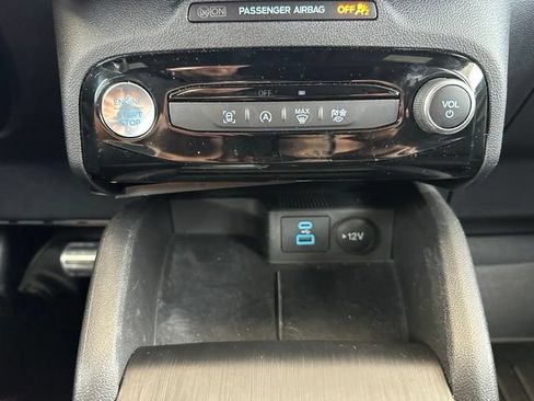 Used 2023 Ford Escape ST-Line w/ Tech Pack #1 FWD image 21