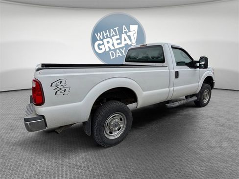 Used 2014 Ford F250 XL w/ XL Value Package image 3