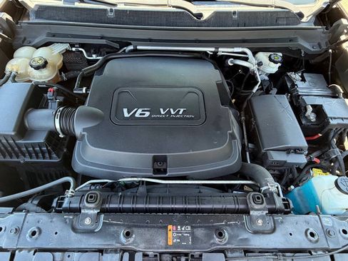 Used 2016 Chevrolet Colorado Z71 AWD/4WD image 21
