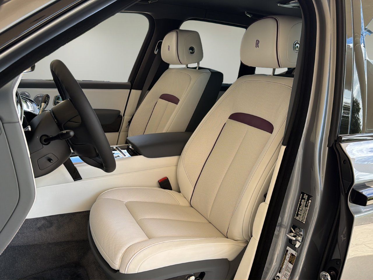 New 2027 Rolls-Royce Cullinan Black Badge AWD/4WD image 14