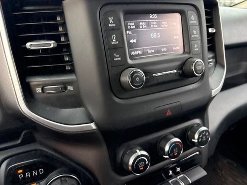 Used 2020 RAM 1500 Big Horn AWD/4WD image 23