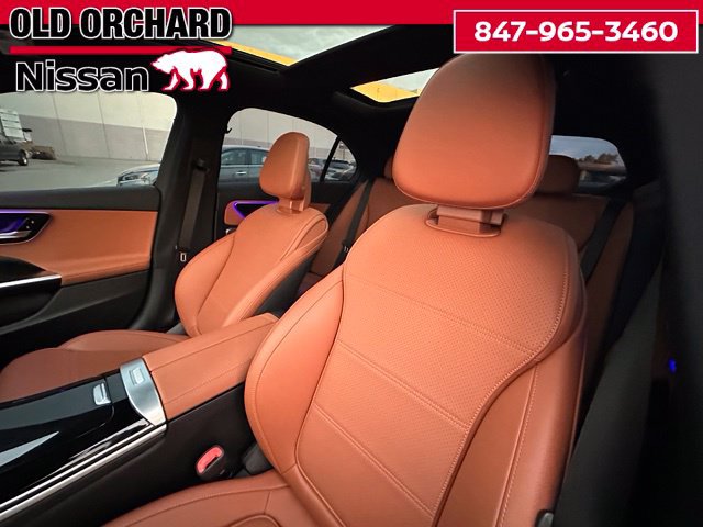 Used 2024 Mercedes-Benz C 300 4MATIC Sedan w/ Exclusive Trim Package image 13