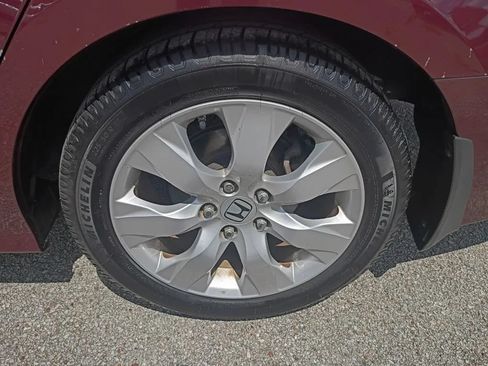 Used 2010 Honda Accord EX-L image 19