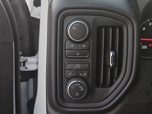 New 2025 Chevrolet Silverado 2500 W/T w/ WT Convenience Package image 6