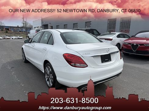 Used 2018 Mercedes-Benz C 300 4MATIC Sedan image 3
