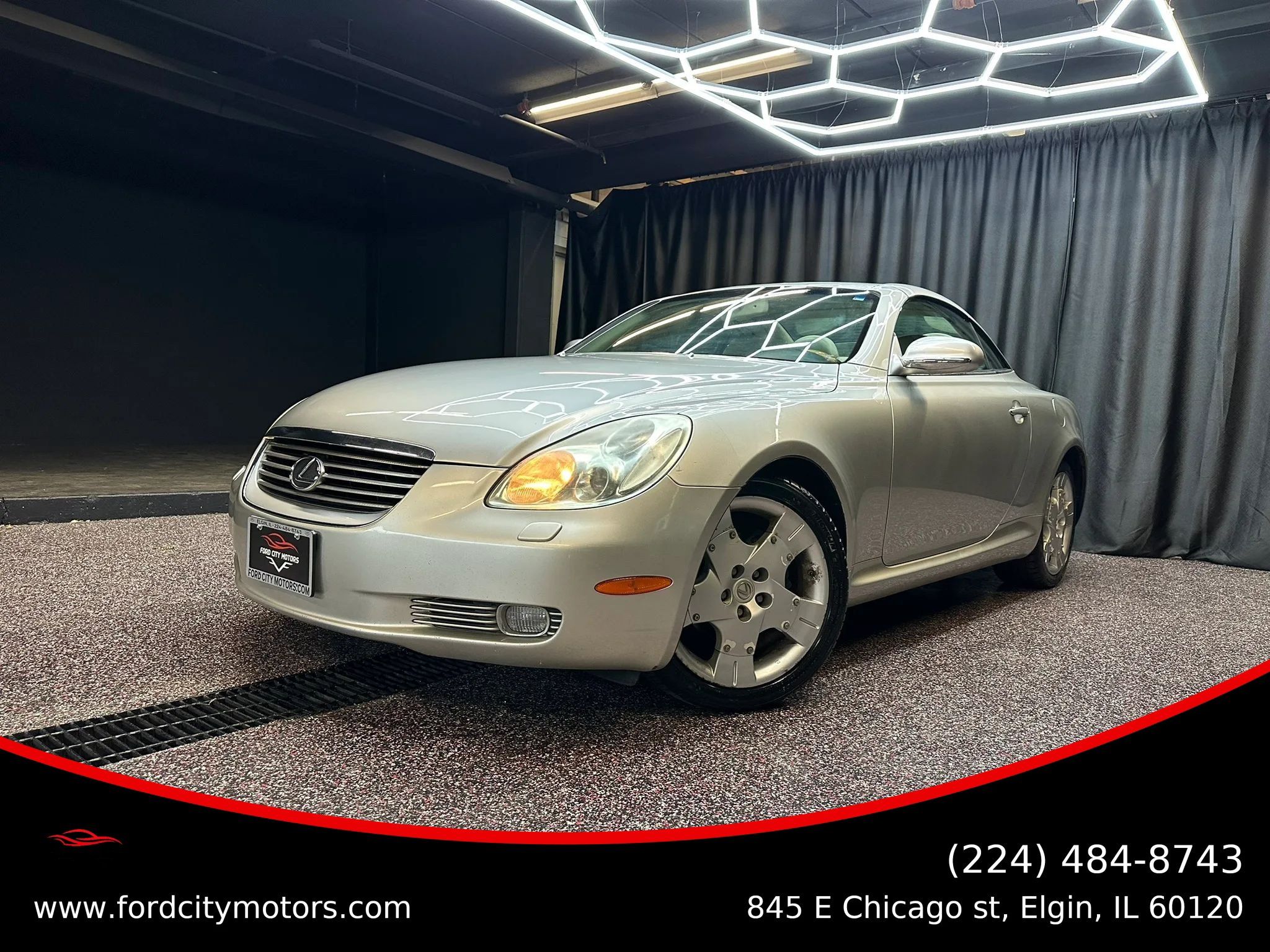 Used 2002 Lexus SC 430 Convertible RWD image 1
