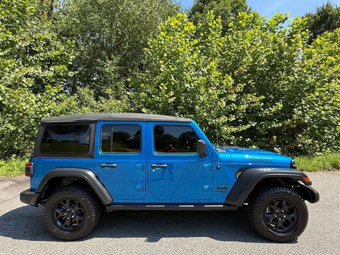 Used 2021 Jeep Wrangler Unlimited Sport AWD/4WD image 5