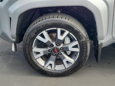Used 2025 Toyota 4Runner TRD Sport AWD/4WD image 24