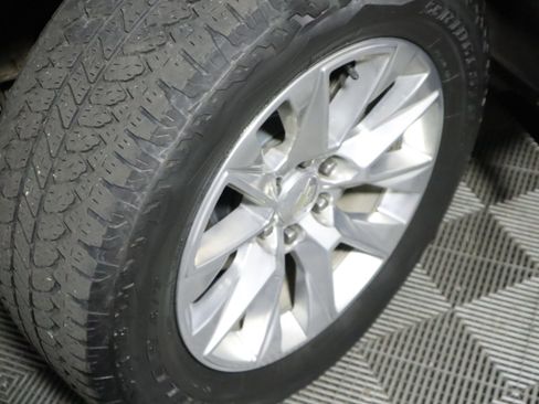 Used 2019 Chevrolet Silverado 1500 LTZ w/ LTZ Texas Edition image 18