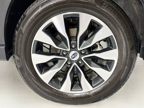 Used 2024 Subaru Outback Limited image 32