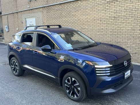 New 2026 Nissan Kicks SV w/ Cold Weather Package AWD/4WD image 4