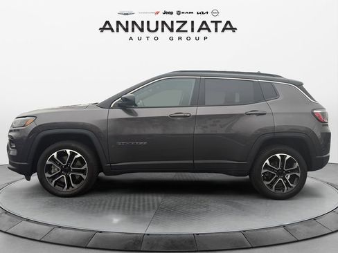 Used 2024 Jeep Compass Limited image 2