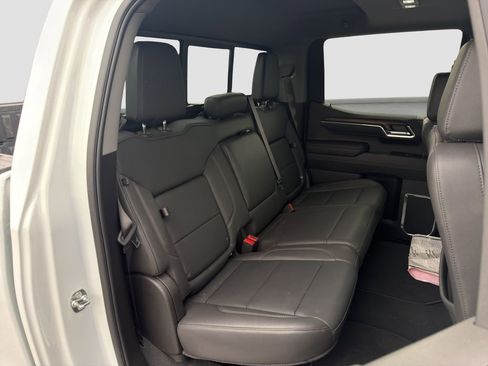 Certified 2025 GMC Sierra 1500 SLT w/ SLT Premium Plus Package AWD/4WD image 19