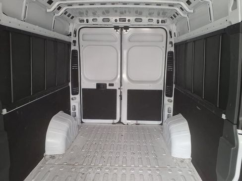 Used 2026 RAM ProMaster 2500 w/ Convenience Group FWD image 22