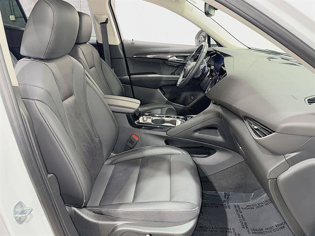 Used 2023 Buick Envision Essence AWD/4WD image 25