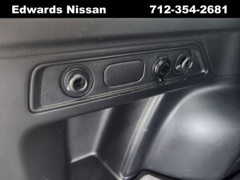 Used 2021 Subaru Forester Sport image 13