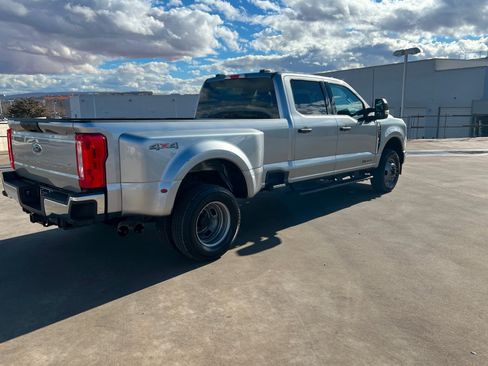 Used 2024 Ford F350 XLT image 5