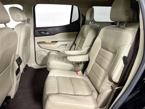 Used 2018 GMC Acadia Denali w/ Technology Package image 31