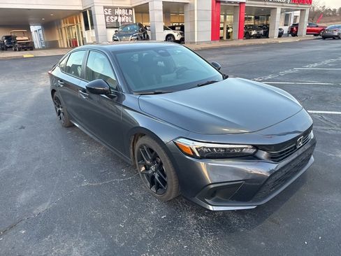 Used 2024 Honda Civic Sport image 17