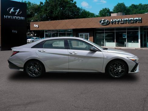 New 2025 Hyundai Elantra N Line image 9
