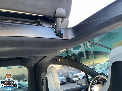 Used 2017 Tesla Model X 100D image 62