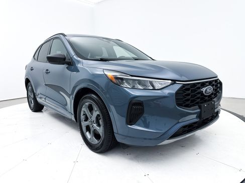 Used 2023 Ford Escape ST-Line w/ Tech Pack #1 image 10