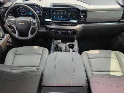 Used 2024 Chevrolet Silverado 1500 LTZ w/ Technology Package AWD/4WD image 30