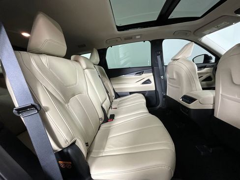 Used 2024 INFINITI QX60 Luxe w/ Vision Package FWD image 23