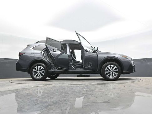 Used 2020 Subaru Outback Premium AWD/4WD image 56